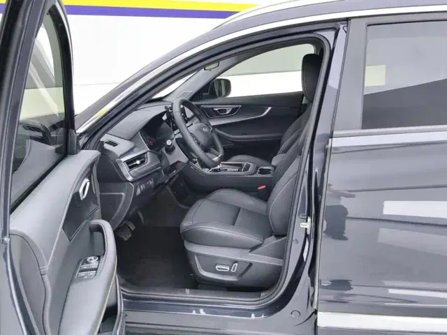 Chery Tiggo 8 — Фото автомобиля 9
