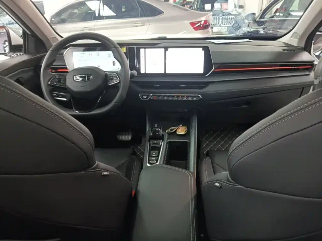 Geely Binrui — Фото автомобиля 9