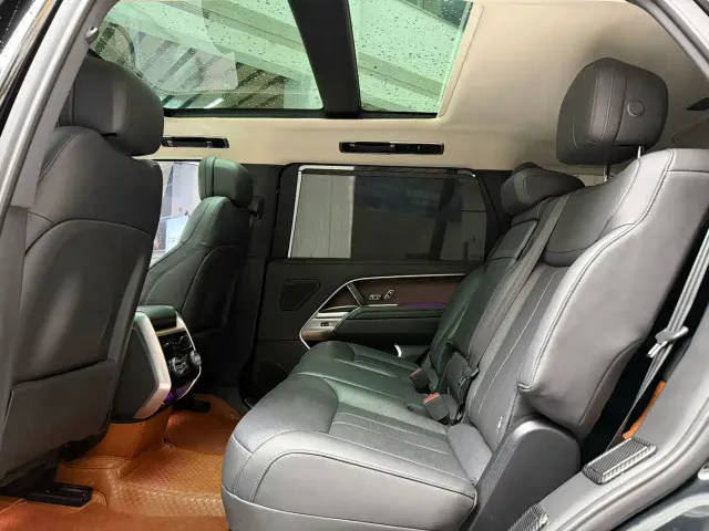 Land Rover Range Rover — Фото автомобиля 6