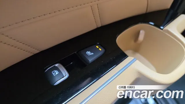 Kia Sorento Sorento 4-е поколение Бензин 2.5T 2WD — Фото автомобиля 27