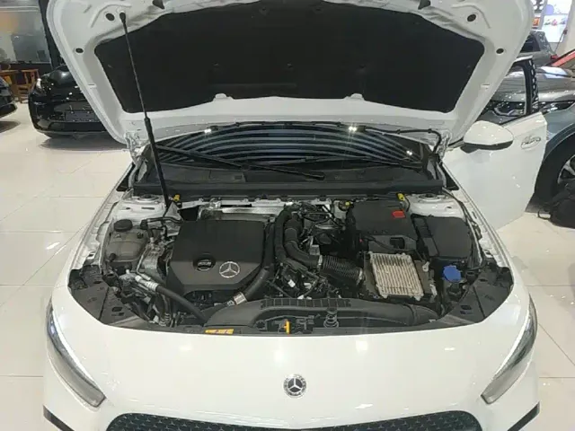 Mercedes-Benz A-Class — Фото автомобиля 19