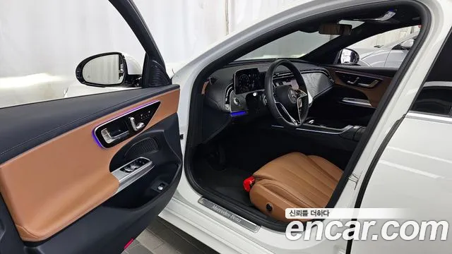 Mercedes-Benz E-Class W214 — Фото автомобиля 15
