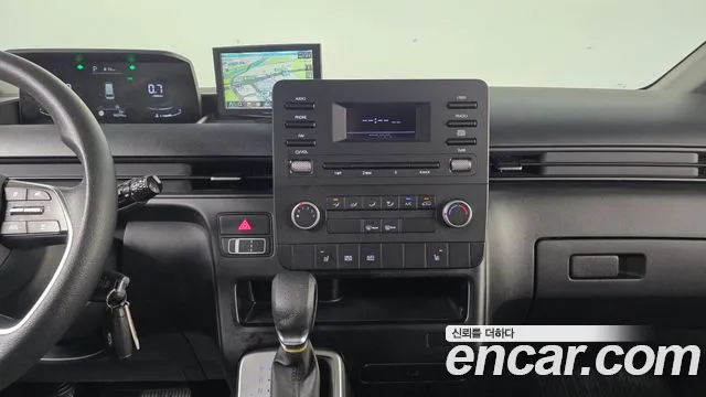 Hyundai Staria Staria Карго 5 мест — Фото автомобиля 14