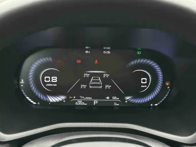 Geely Emgrand — Фото автомобиля 9