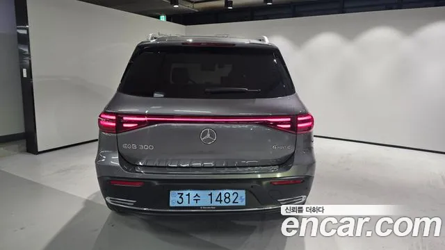 Mercedes-Benz EQB X243 — Фото автомобиля 7