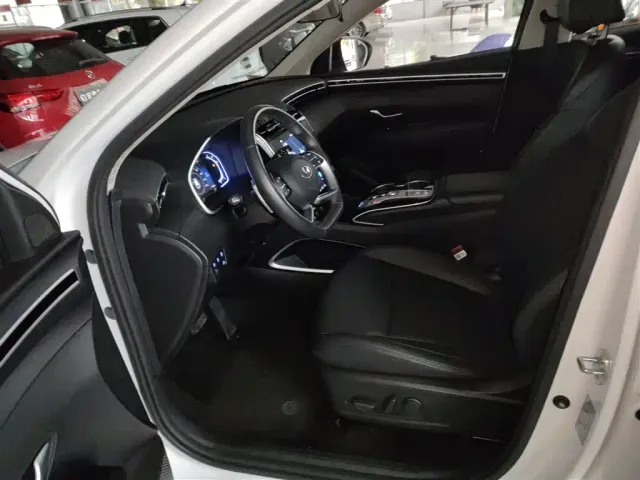 Hyundai Tucson — Фото автомобиля 14