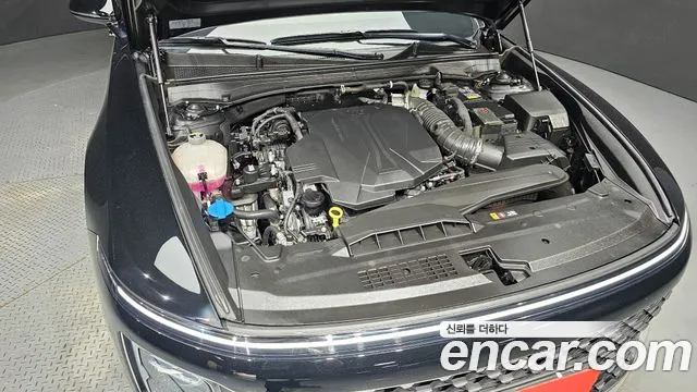 Hyundai Grandeur Grandeur (GN7) 3.5 LPG 2WD (Такси) — Фото автомобиля 6