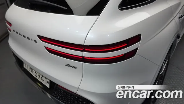 Genesis GV70 2.5T Бензин AWD — Фото автомобиля 21