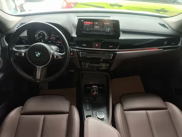BMW X1 — Фото автомобиля 9
