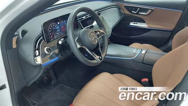 Mercedes-Benz E-Class W214 — Фото автомобиля 9
