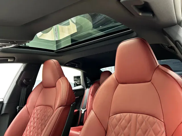 Audi A7L — Фото автомобиля 11