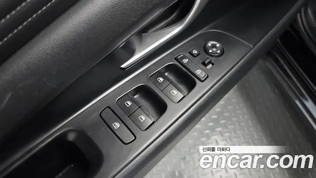 Hyundai Avante CN7 — Фото автомобиля 30