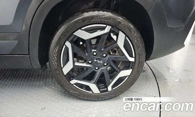 Kia Seltos — Фото автомобиля 6