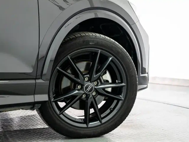 Audi Q2L — Фото автомобиля 19