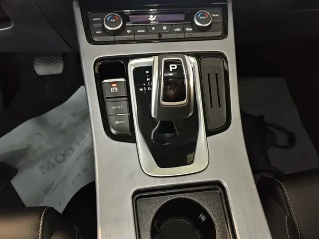 Geely Boyue — Фото автомобиля 13