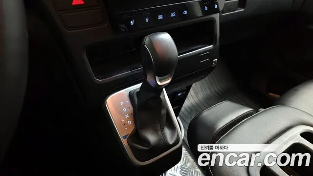 Hyundai Staria Staria Карго 3 места — Фото автомобиля 9