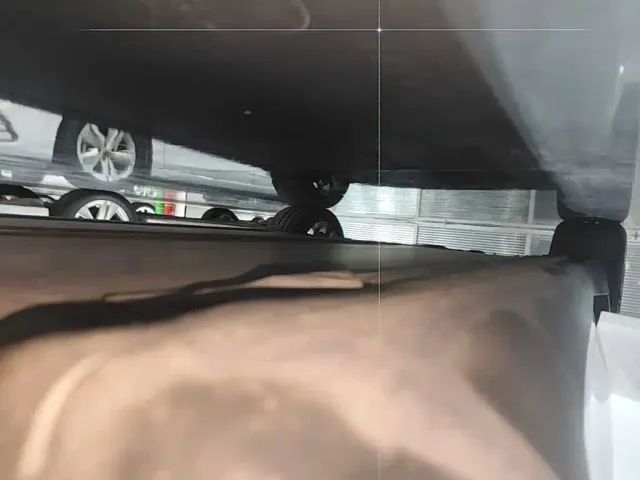 Tesla Model Y — Фото автомобиля 20