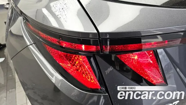 Hyundai Tucson Tucson (NX4) Бензин 1.6 Turbo 4WD — Фото автомобиля 23