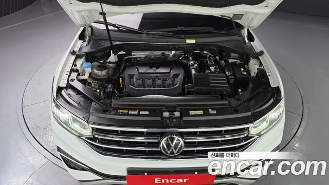 Volkswagen Tiguan — Фото автомобиля 6