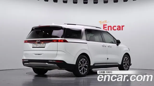Kia Carnival 4th Gen — Фото автомобиля 2