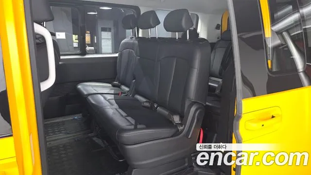 Hyundai Staria Staria L3.5 Школьный автобус — Фото автомобиля 12