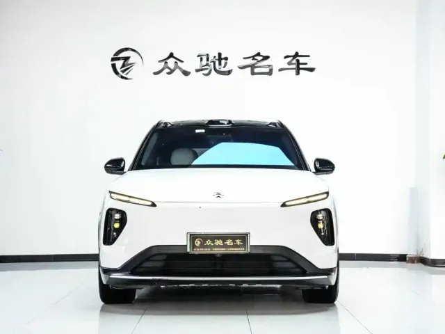 Nio ES6 — Фото автомобиля 2