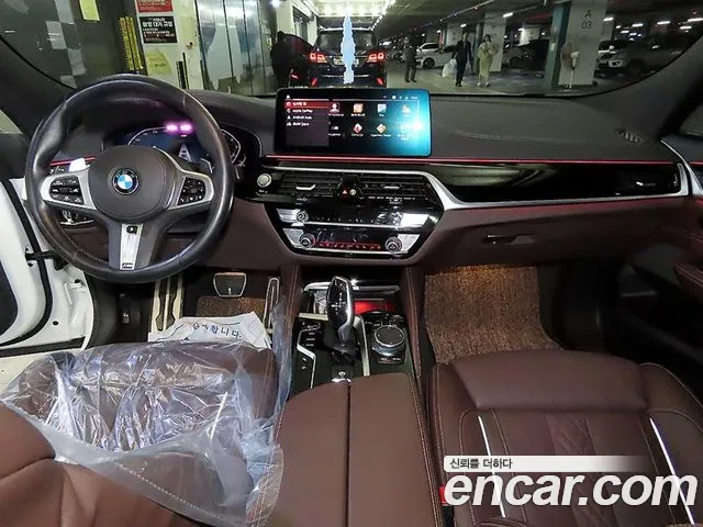 BMW Gran Turismo — Фото автомобиля 10