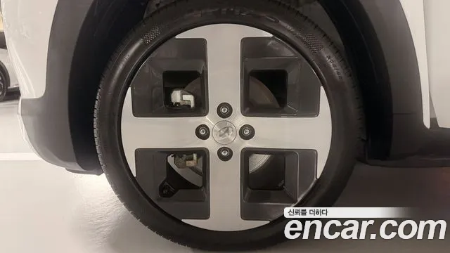 Hyundai Casper Casper Electric — Фото автомобиля 5