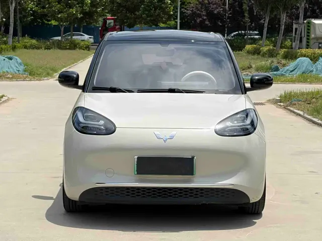 Wuling Bingo — Фото автомобиля 2