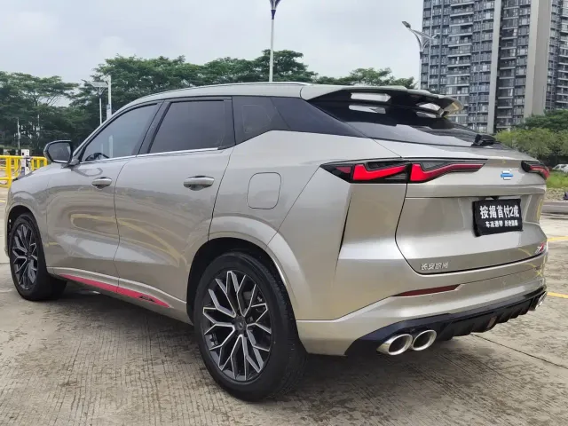 Changan Z6 — Фото автомобиля 4