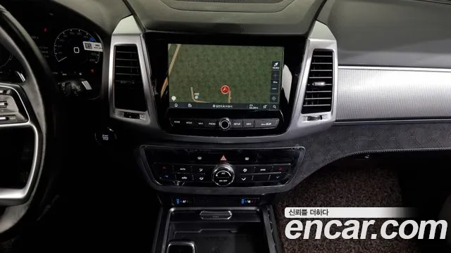 KG_Mobility_Ssangyong Rexton — Фото автомобиля 14