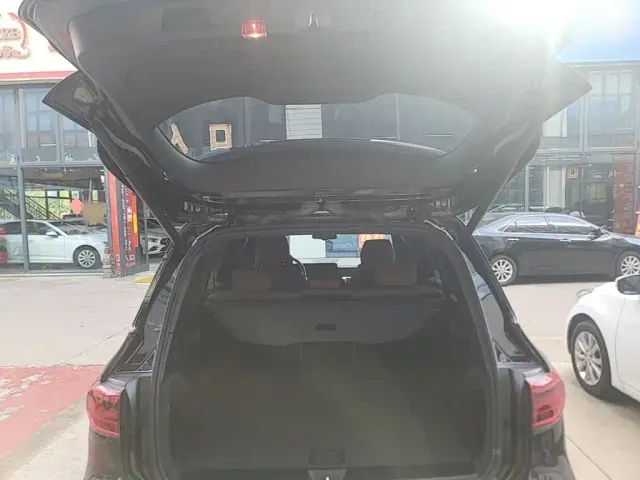 Mercedes-Benz GLB-Class — Фото автомобиля 18