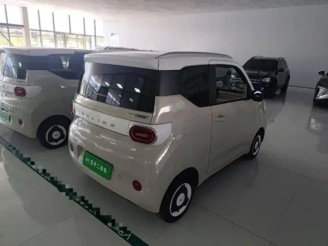 Wuling Hongguang Mini EV — Фото автомобиля 6