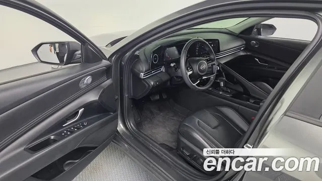 Hyundai Avante — Фото автомобиля 15