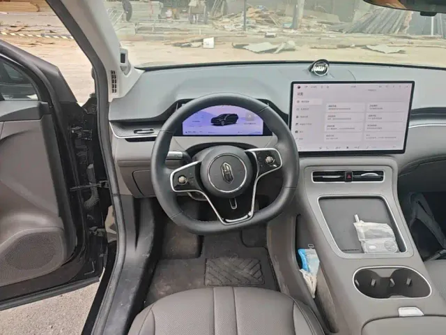 Shangjie SUV — Фото автомобиля 10