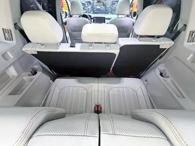 Volkswagen Teramont — Фото автомобиля 15