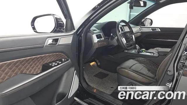 KG_Mobility_Ssangyong Rexton — Фото автомобиля 10