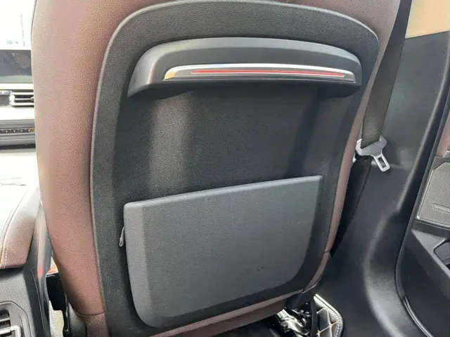 BMW 3 Series — Фото автомобиля 23