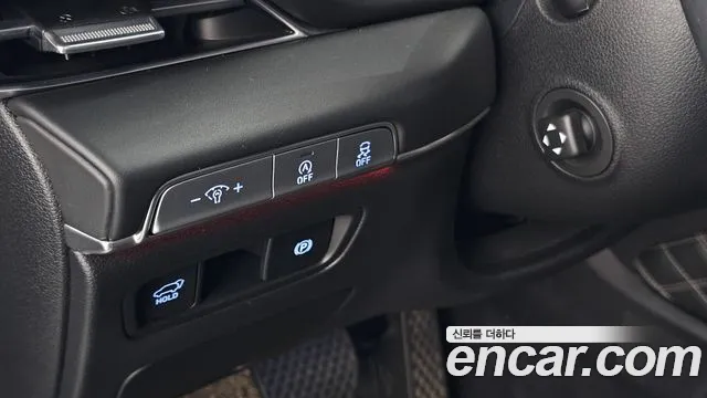 Genesis GV80 — Фото автомобиля 25