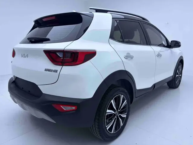 Kia KX1 — Фото автомобиля 4