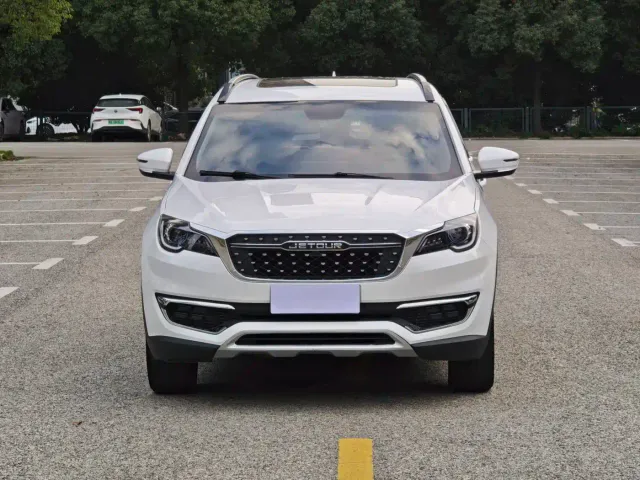 Jetour X70 — Фото автомобиля 2