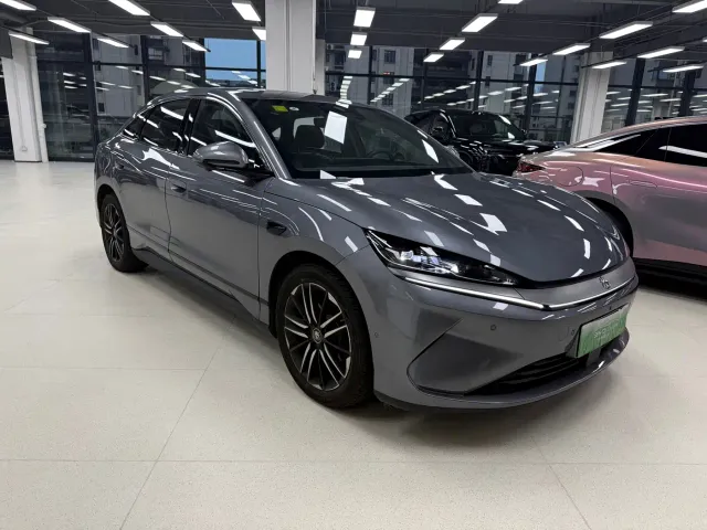 BYD Qin L 2025 Model EV 545KM Excellence Edition — Фото автомобиля 3