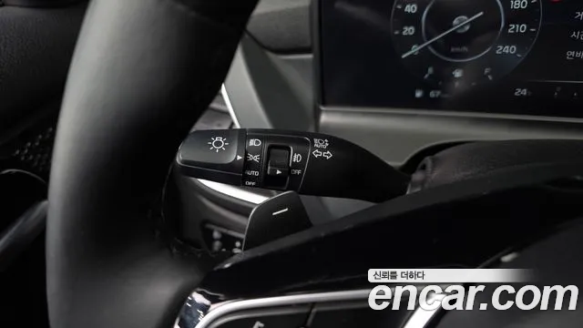 Kia Seltos Новый Seltos Бензин 2.0 4WD — Фото автомобиля 25