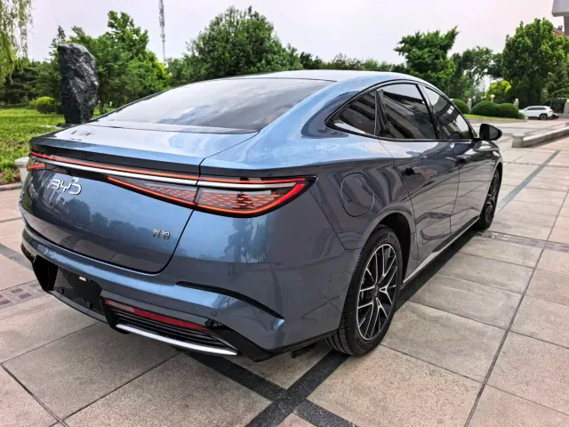 BYD Seal — Фото автомобиля 6