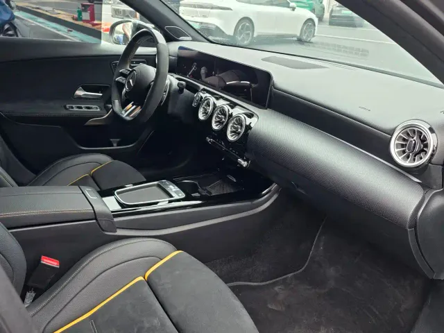 Mercedes-Benz A-Class AMG — Фото автомобиля 6