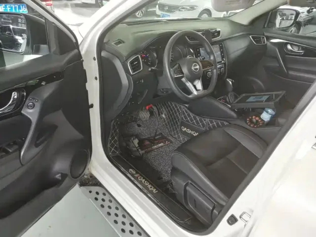 Nissan Qashqai — Фото автомобиля 15