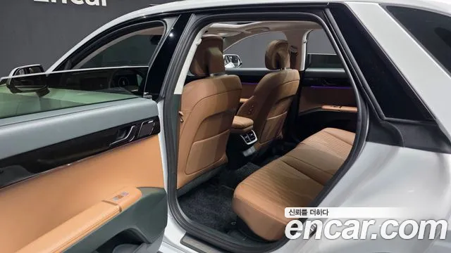 Hyundai Grandeur GN7 — Фото автомобиля 16