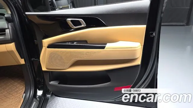 Kia Canival Carnival 4 поколение Дизель 9 мест Prestige — Фото автомобиля 20