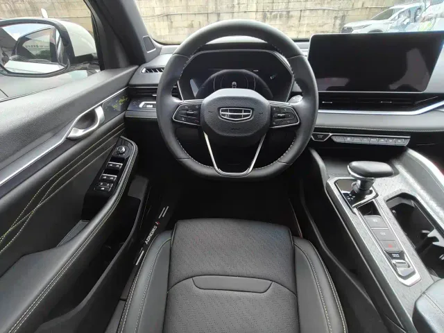 Geely Xingrui — Фото автомобиля 5