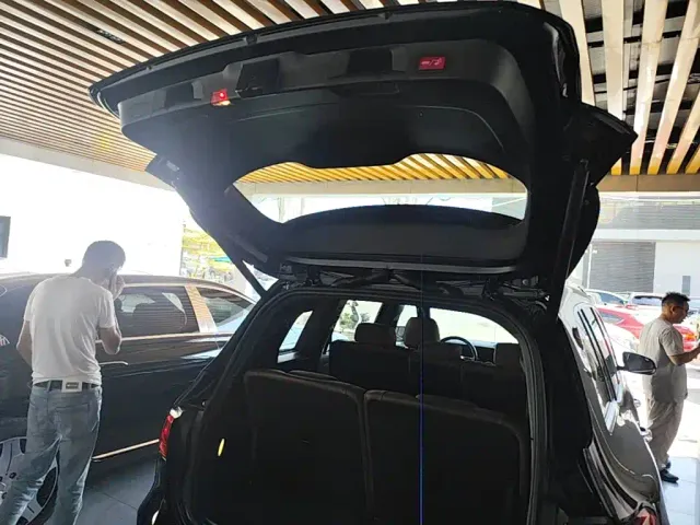 Mercedes-Benz GLB-Class — Фото автомобиля 18
